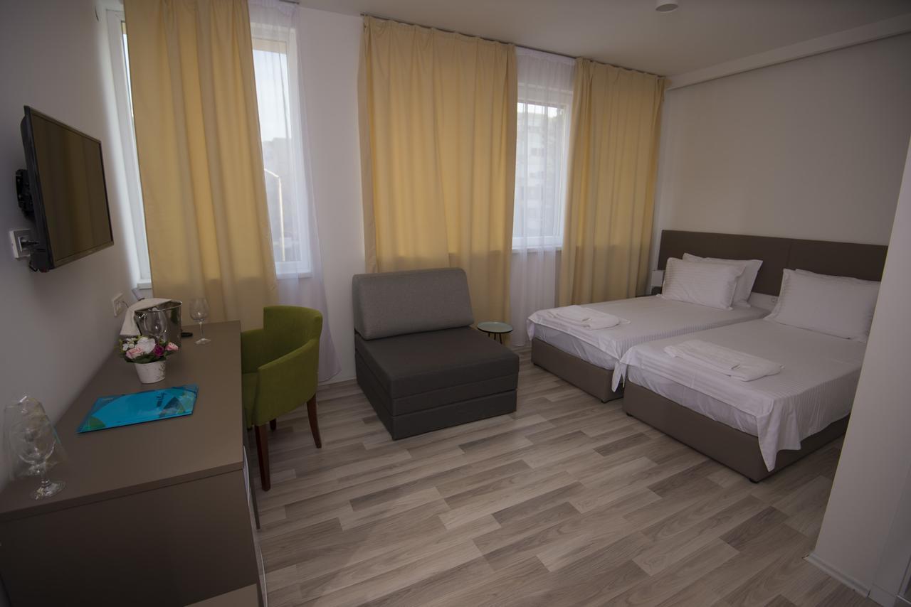 אוהריד Hotel Village מראה חיצוני תמונה