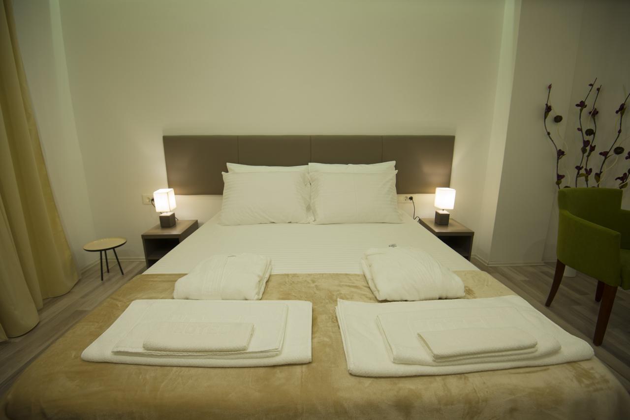 אוהריד Hotel Village מראה חיצוני תמונה