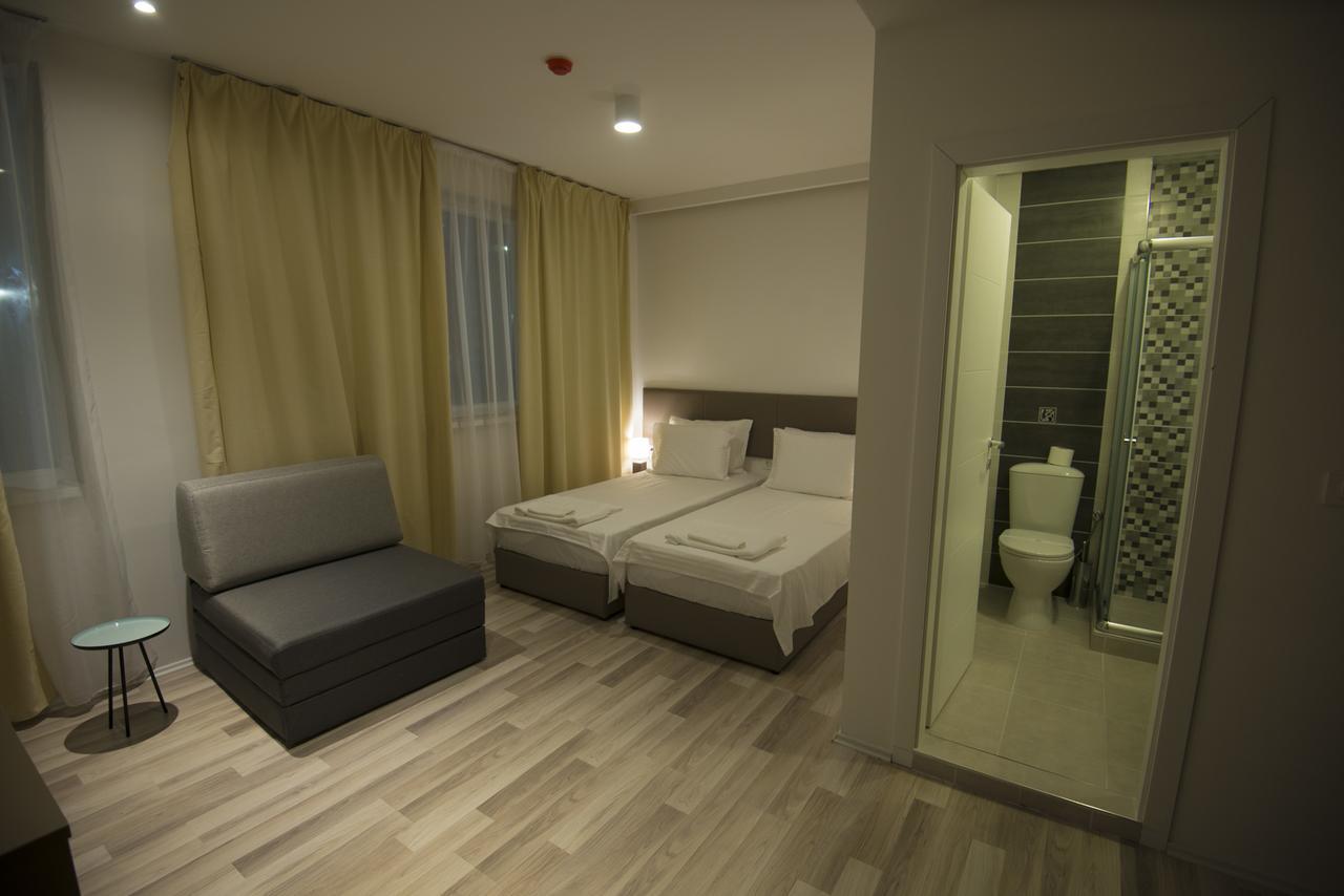 אוהריד Hotel Village מראה חיצוני תמונה