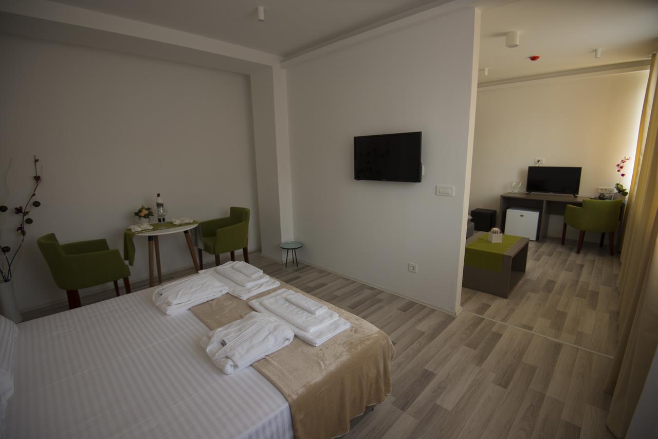 אוהריד Hotel Village מראה חיצוני תמונה