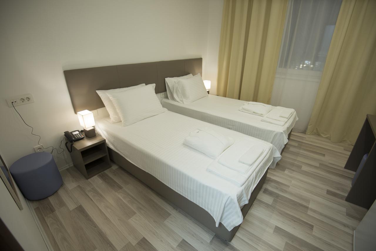 אוהריד Hotel Village מראה חיצוני תמונה